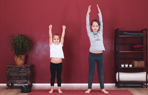 Yogaundervisning for børn og teenagere