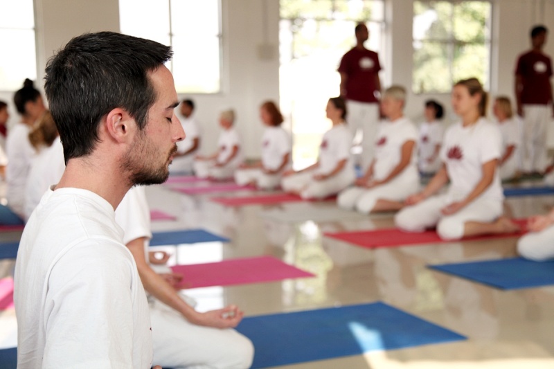 Formazione per insegnanti di yoga di 200 ore in India